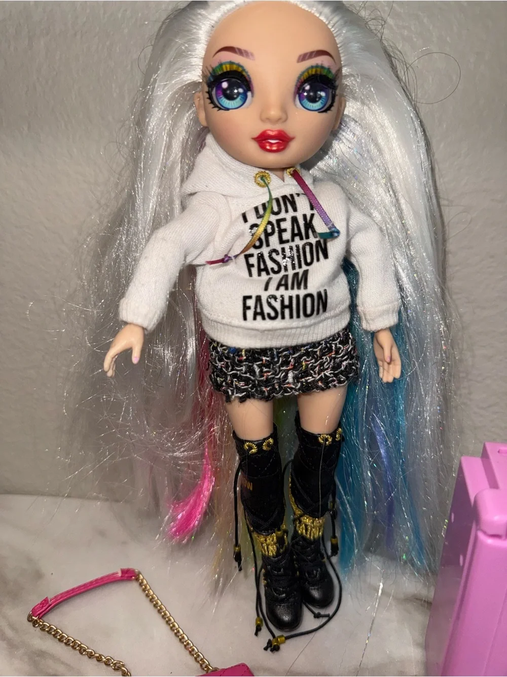Rainbow High doll locker xtra top & purse